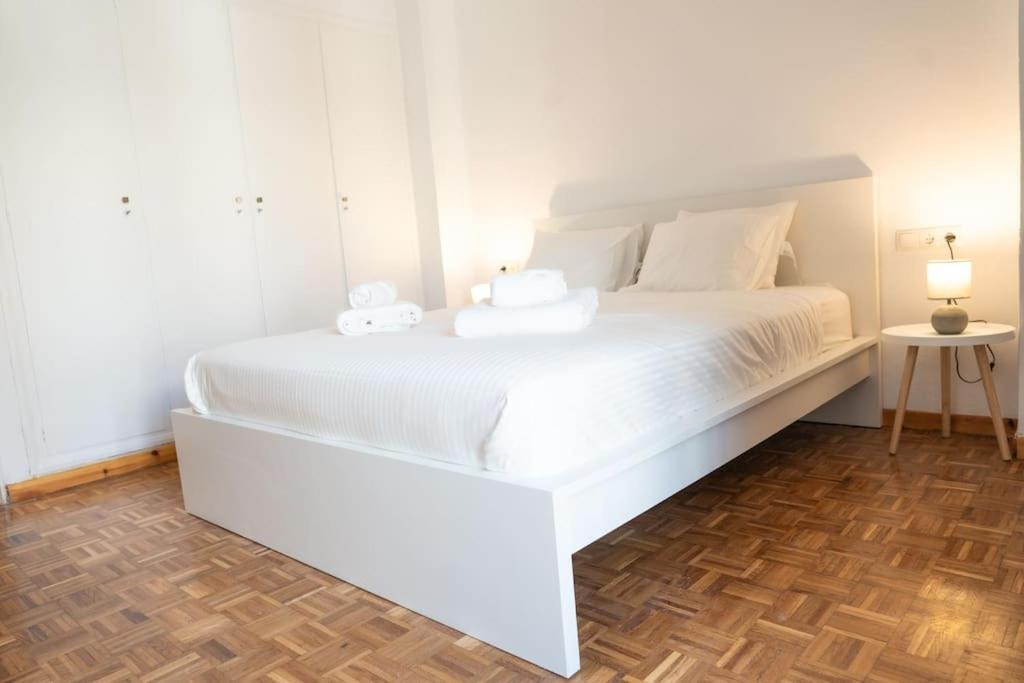 Апартаменты Olvia A Breath Away From Old Town Center Ретимно Экстерьер фото